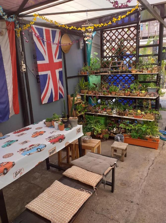 Lantern House Chiang Mai (Adults Only) Hostel Exterior photo
