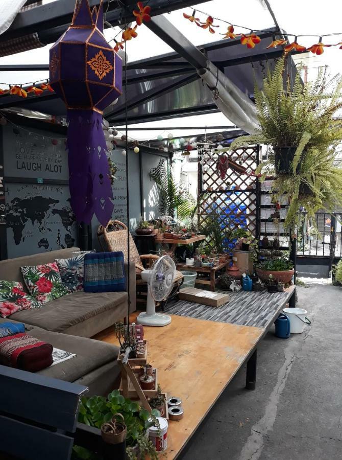 Lantern House Chiang Mai (Adults Only) Hostel Exterior photo